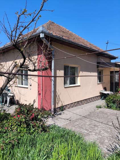 Casă cu 2 camere în Apahida