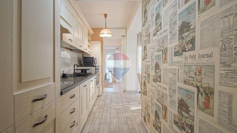Apartament cu 3 camere decomandat, mobilat în Tractorul