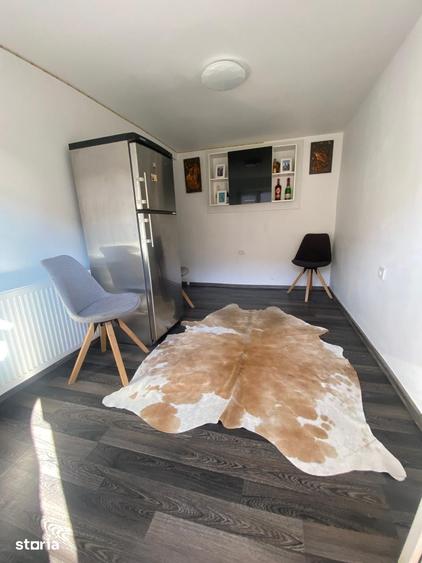 Casă cu 4 camere decomandat cu Teren 140 Mp în Micro 40