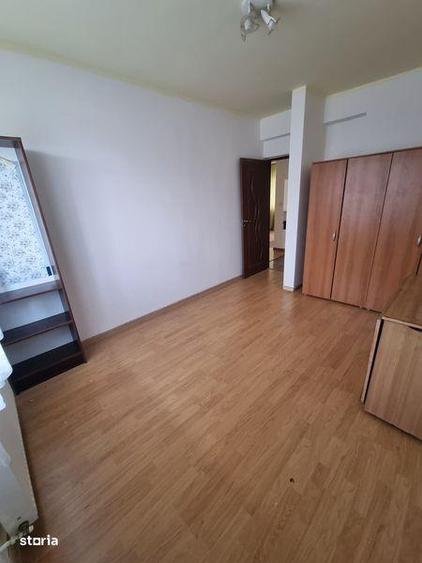 Inchiriez apartament 3 camere - 8