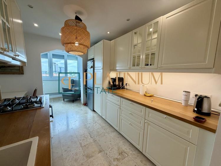 Apartament cu 3 camere semidecomandat în Take Ionescu