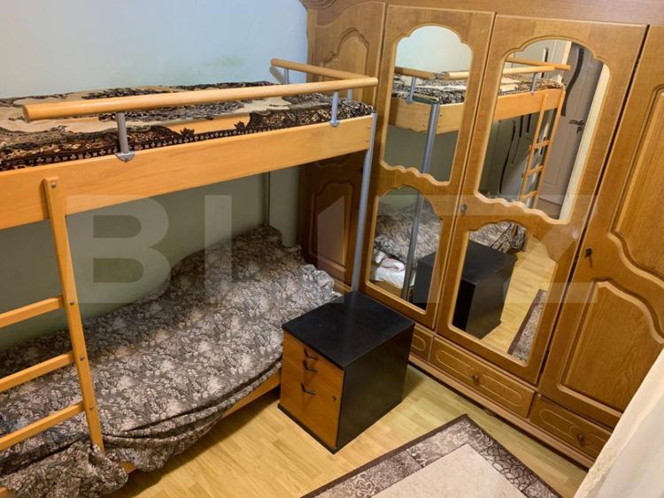 Apartament cu 2 camere semidecomandat în Cetate