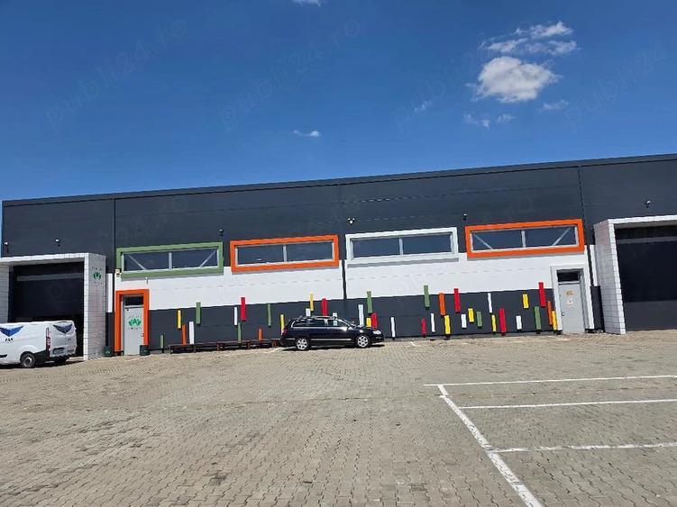 Spațiu comercial, de 1,100 mp, în Central
