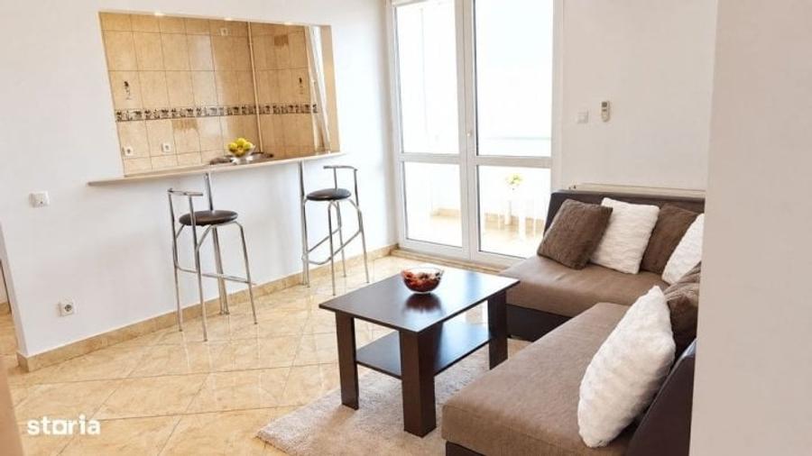 Apartament cu 2 camere semidecomandat, mobilat în Unirii