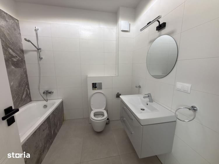 Casă cu 4 camere cu Teren 172 Mp în Borhanci