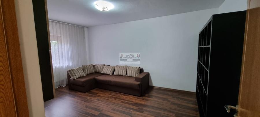 Apartament cu 2 camere decomandat, mobilat în Vest