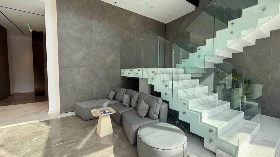 Apartament cu 3 camere semidecomandat, mobilat în Herăstrău