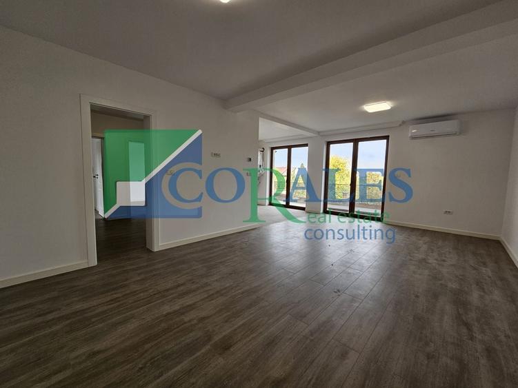 Apartament cu 2 camere decomandat în Girocului