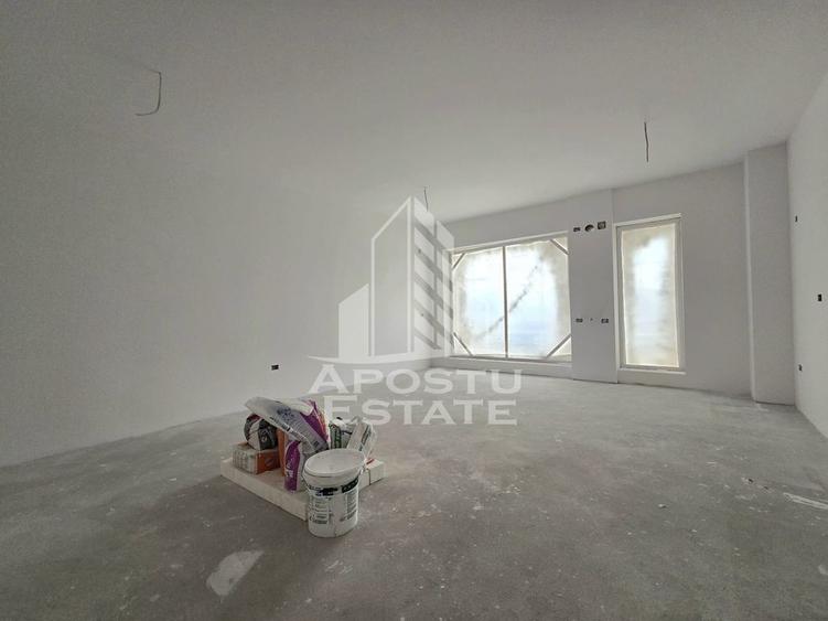 Apartament cu 2 camere semidecomandat în P-ța Unirii