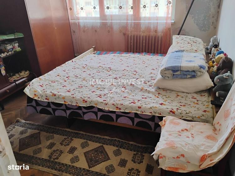 Apartament 2 camere, Cetate-Bulevard, balcon, lift, 65.000 euro - 1