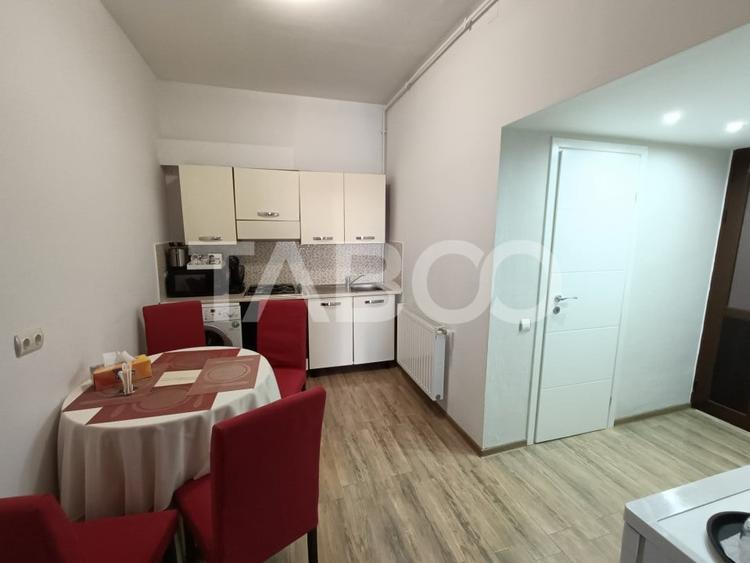 Apartament cu 2 camere nedecomandat, mobilat în Orașul de Jos