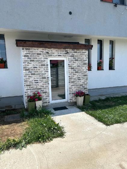 Casă cu 3 camere cu Teren 200 Mp în Vârteju