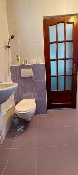 Casă cu 7 camere cu Teren 500 Mp în Calea Poplăcii