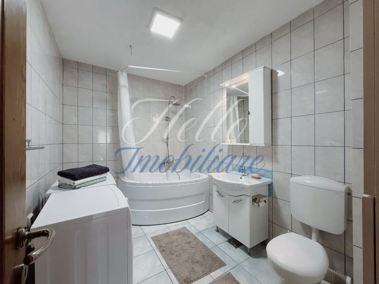 Apartament cu 3 camere decomandat în Florești