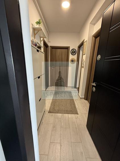 Apartament cu 3 camere decomandat, mobilat în Rulmentul