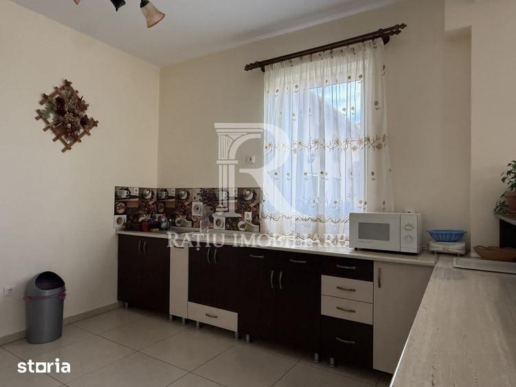 Casă cu Teren 1200 Mp în Tinca