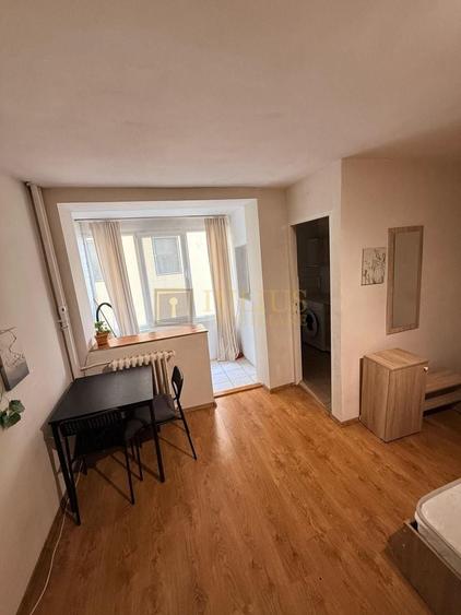 Apartament cu 2 camere decomandat, mobilat în Medicină
