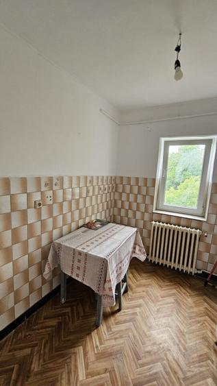 Apartament cu 2 camere semidecomandat în Nord