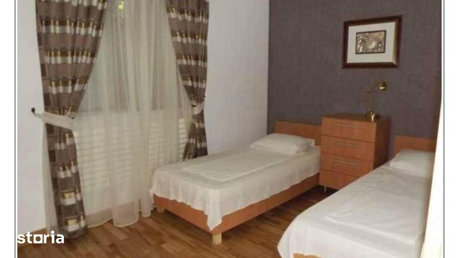 Casă cu Teren 1700 Mp în Gruiu