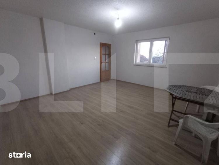 Casă cu 5 camere cu Teren 486 Mp în Central