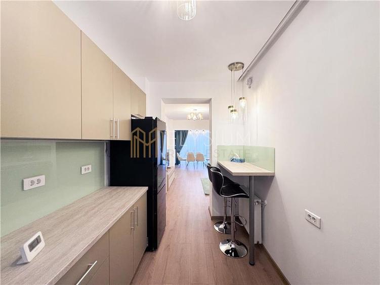 Apartament cu 3 camere semidecomandat, mobilat în Floreasca