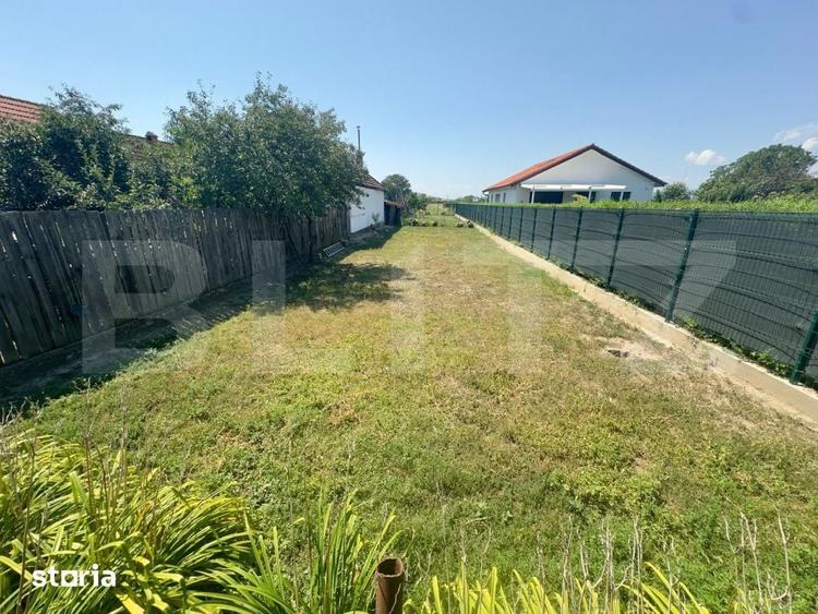 Teren de 2700 mp, în Central
