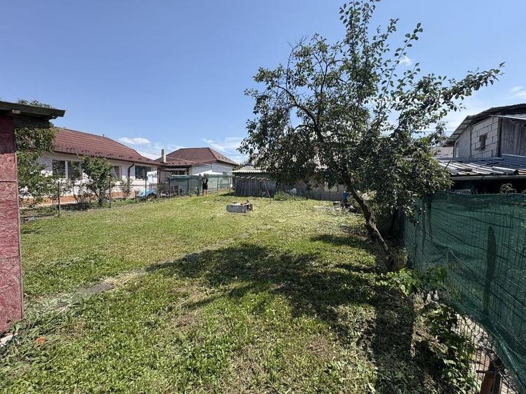 Casă cu 3 camere în Uiasca