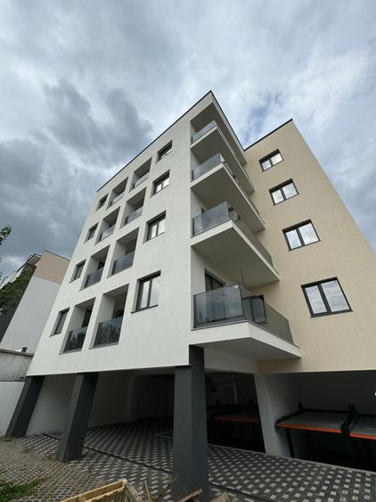 Apartament cu 2 camere decomandat în Chitila