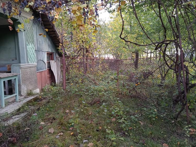 Casă individuală cu 4 camere cu Teren 1003 Mp în Vlădeni