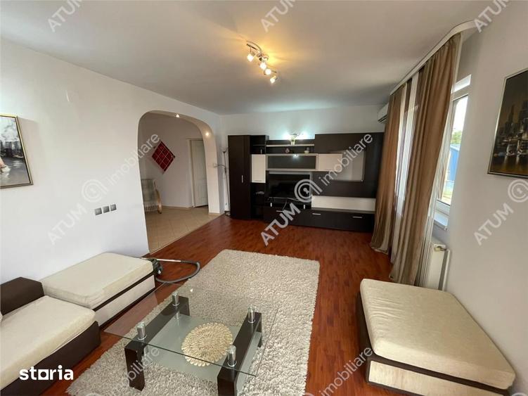 Apartament cu 3 camere decomandat, mobilat în Turnișor