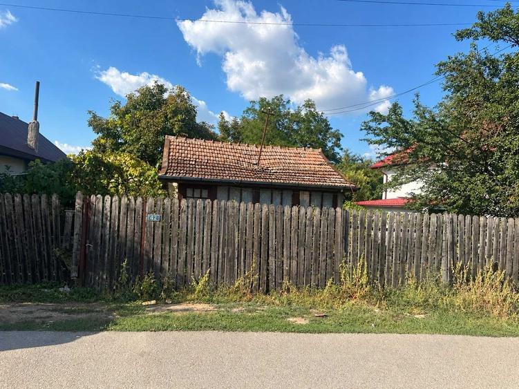 Spațiu comercial, în Dârza