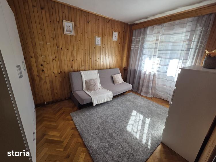 Apartament cu 3 camere decomandat în Mărăști