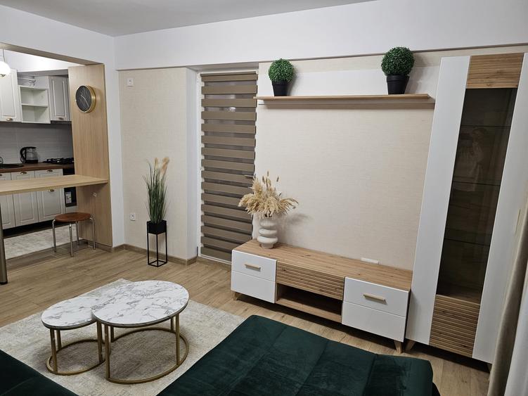 Apartament cu 2 camere nedecomandat în Copou