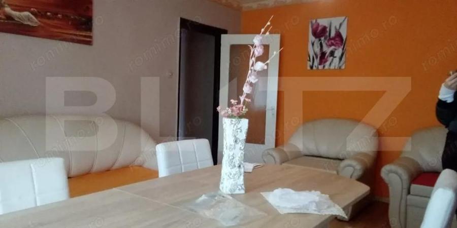 Apartament cu 2 camere semidecomandat în Central