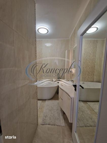 Apartament cu 3 camere semidecomandat în Central