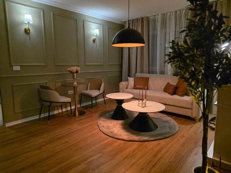 Apartament cu 3 camere decomandat în Cetății