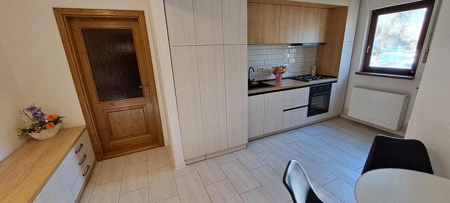 Apartament cu 2 camere semidecomandat în Polivalentă