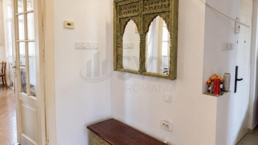 Apartament cu 3 camere decomandat în Cișmigiu