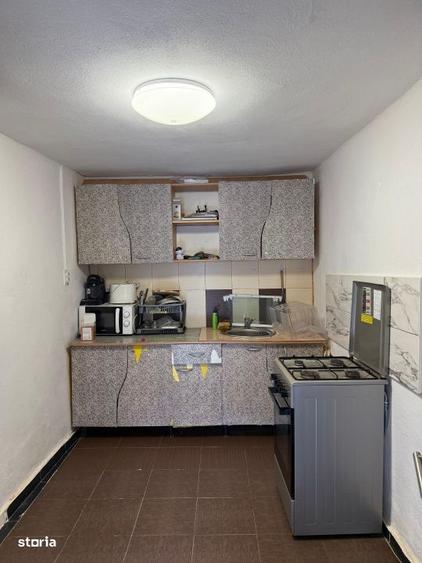Casă cu 2 camere cu Teren 604 Mp în Vâlcănești