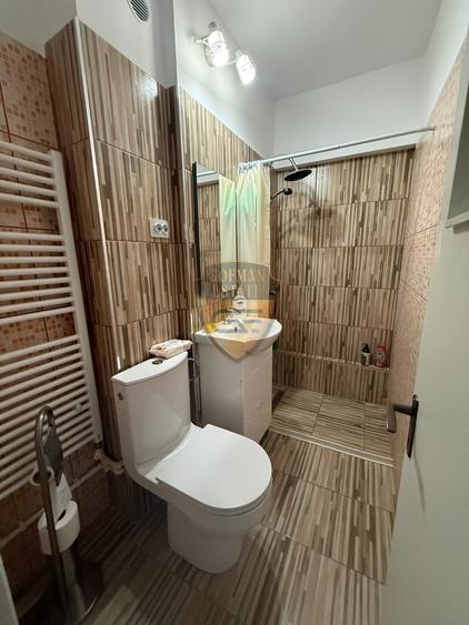 Apartament cu 3 camere decomandat, mobilat în Tomis II