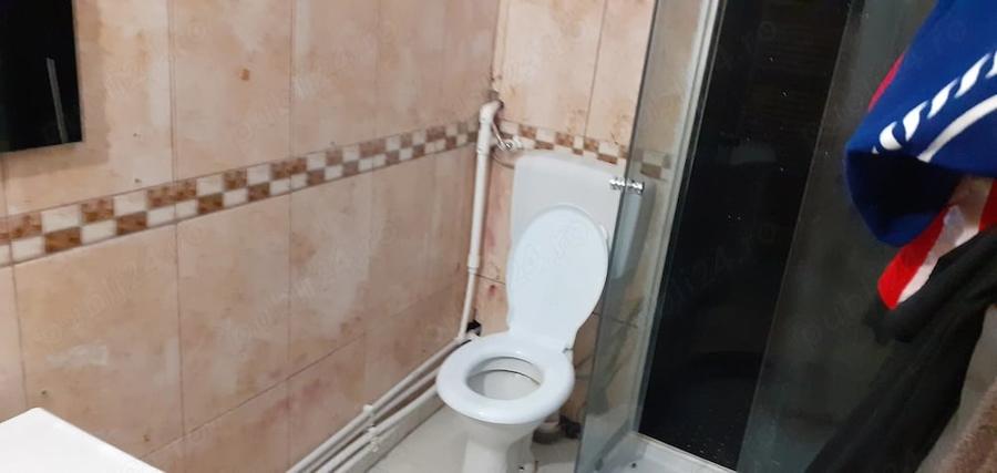Casă cu 5 camere cu Teren 402 Mp în Calea Clujului