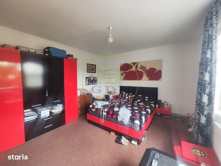 Casă cu 3 camere cu Teren 458 Mp în Central