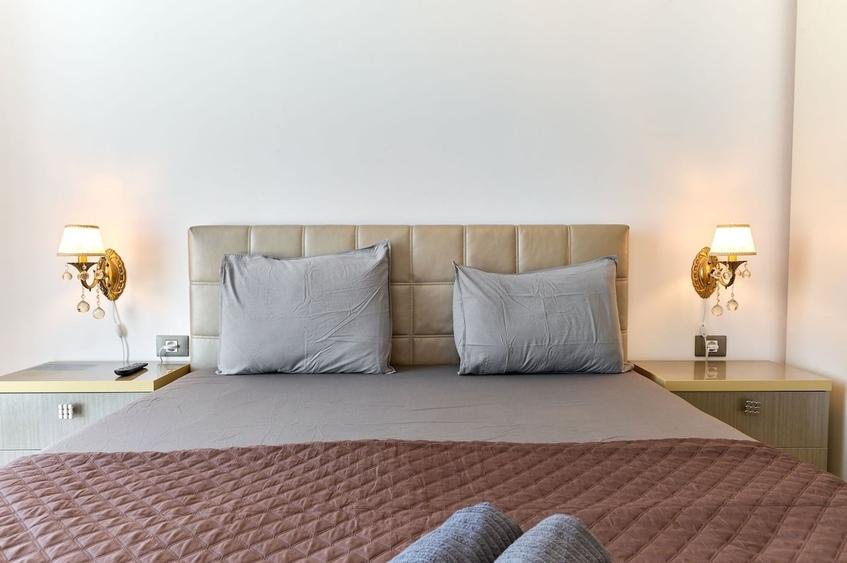Apartament cu 3 camere decomandat în Mamaia-Sat