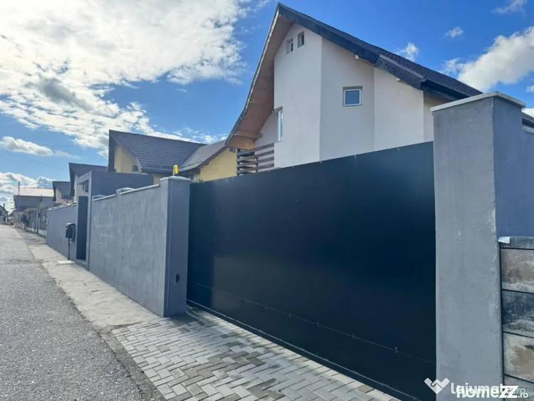 Casă cu 4 camere cu Teren 404 Mp în Mocira