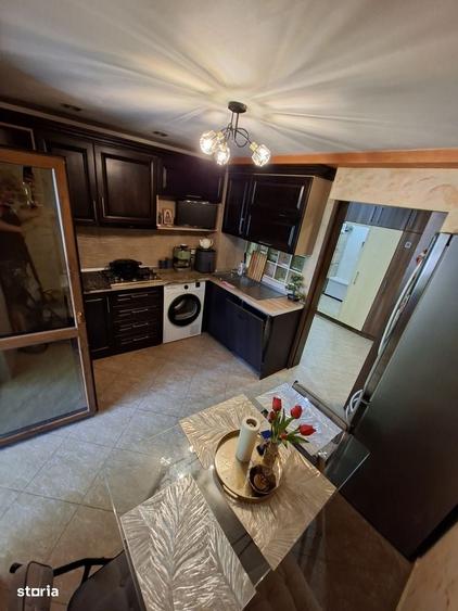 Apartament cu 4 camere în Ostroveni