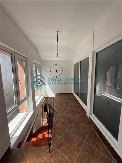 Casă cu 4 camere cu Teren 432 Mp în Ploieștiori