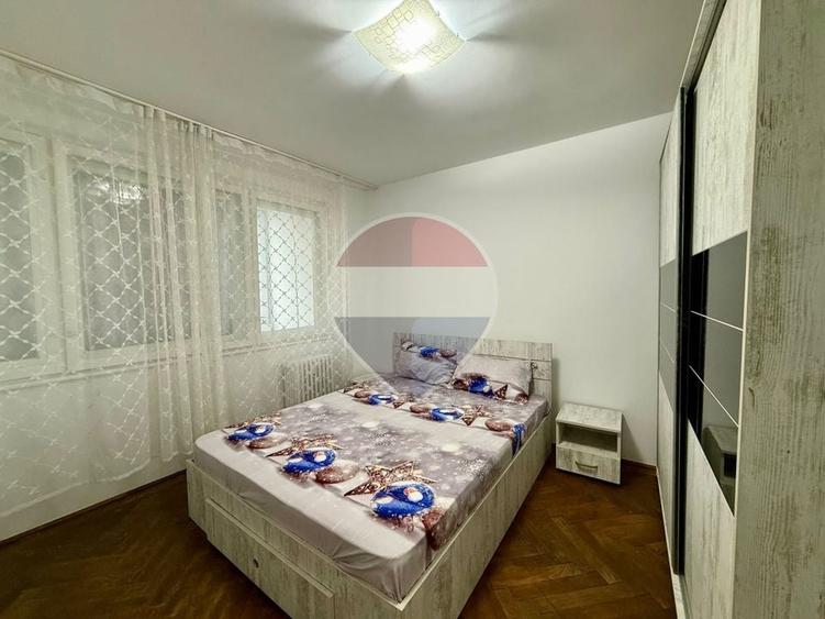 Apartament cu 2 camere semidecomandat, mobilat în Vatra Luminoasă