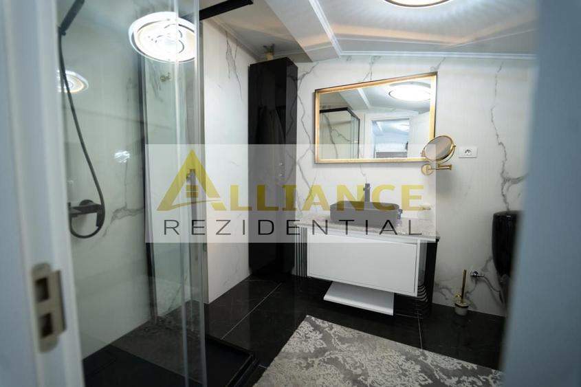 Casă individuală cu 7 camere cu Canalizare în Berceni