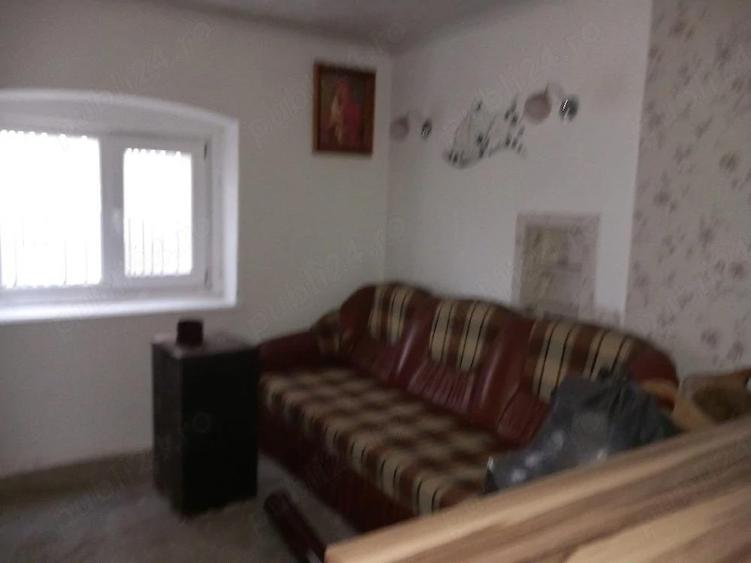 Casă cu 1 camere în Bucinișu