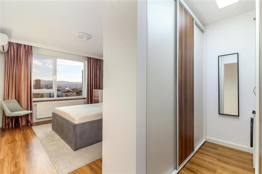Apartament cu 2 camere semidecomandat, mobilat în Iris